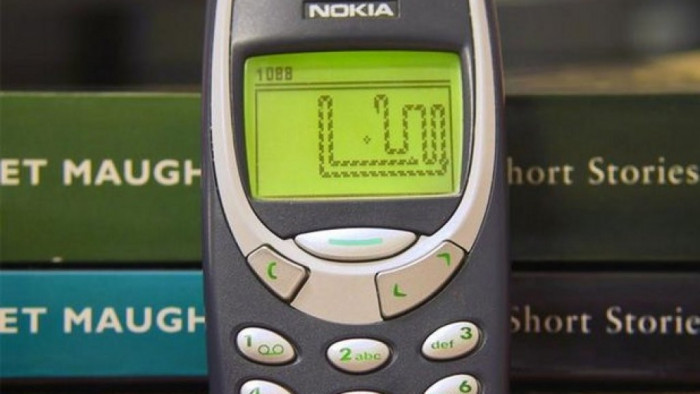 Nokia 3310 un čūskiņa