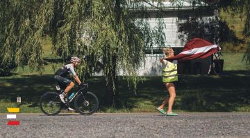 Latvijas riteņbraucējs labojis Ginesa PASAULES REKORDU